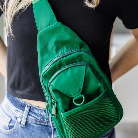 Ladies Cross Body Bag - Picture 4 of 4